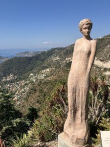 Statue garden Eze